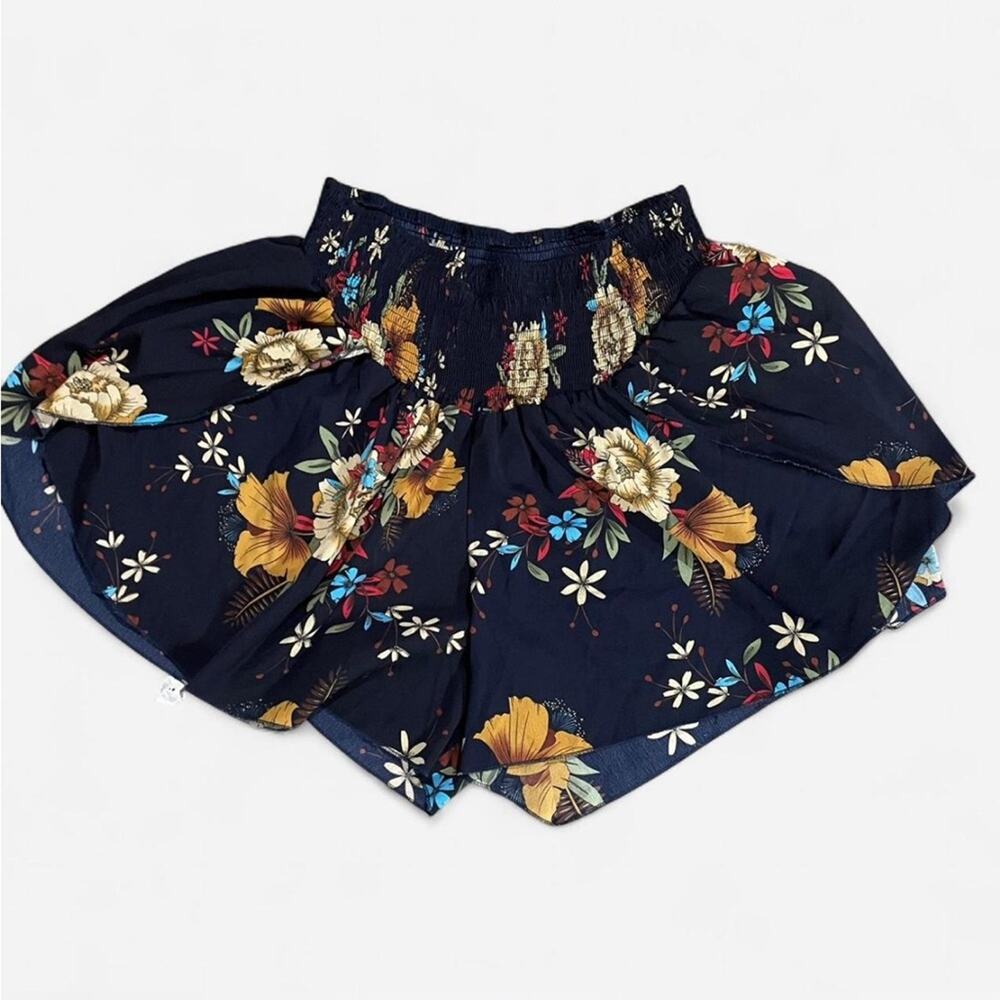 Floral blue swing shorts